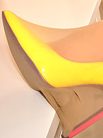 high heels mature pantyhose 