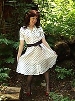 mature public stockings 