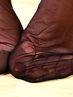 black mature pantyhose 