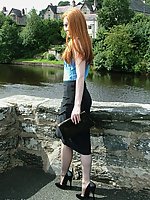 flashing milf pantyhose 